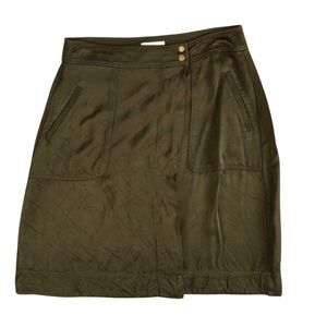 Loft dark green rayon wrap style mini skirt sz 6